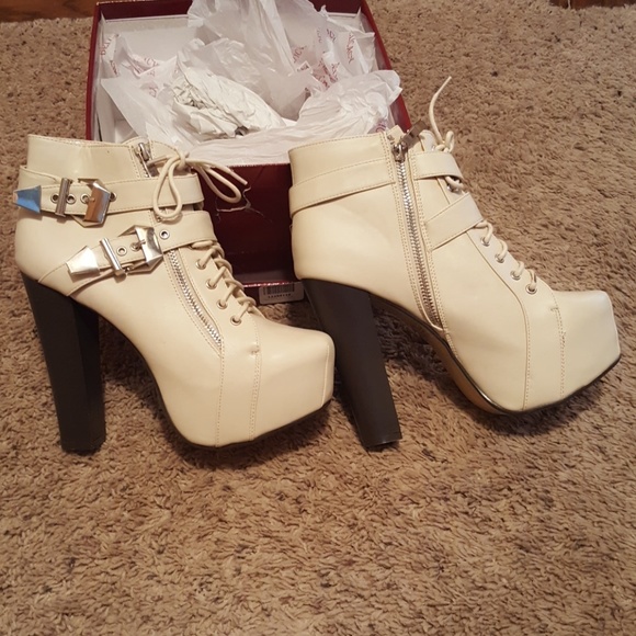 Delicacy Shoes - Delicacy Booties Beige 7 1/2 Buckles and Zippers